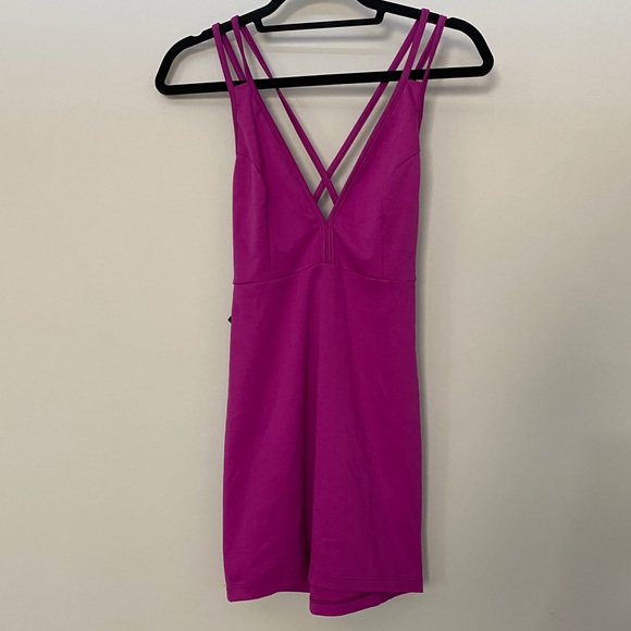 Nasty Gal Deep Trouble Bodycon Mini Dress NWT - Picture 3 of 9